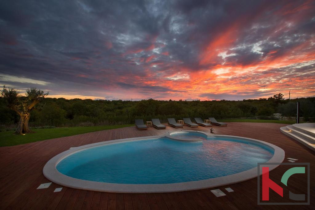 Istria, Valle, casa per vacanze con piscina su un ampio terreno di 1650m2, #vendita