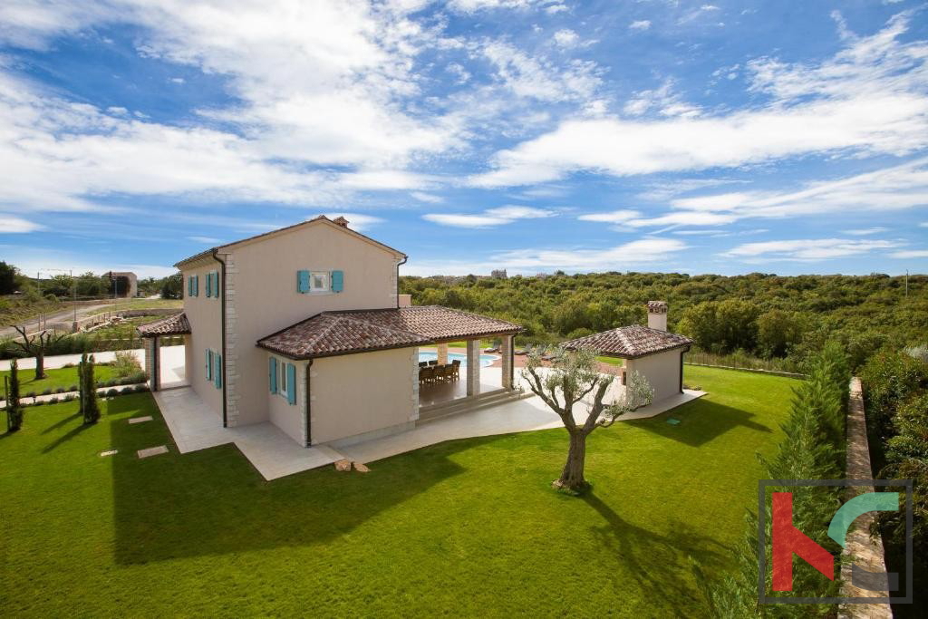 Istria, Valle, casa per vacanze con piscina su un ampio terreno di 1650m2, #vendita