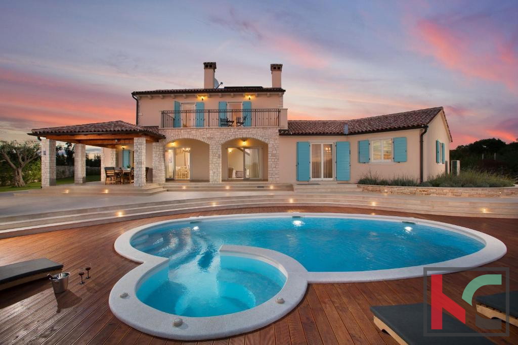 Istria, Valle, casa per vacanze con piscina su un ampio terreno di 1650m2, #vendita
