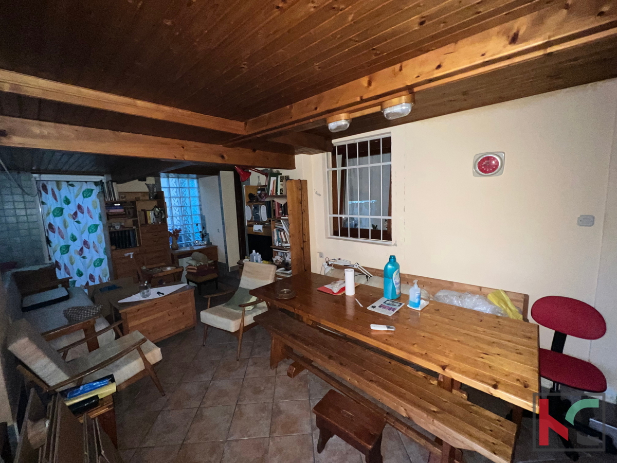 Pula, Centro, casa indipendente 150m2 su un terreno di 407m2, #vendita