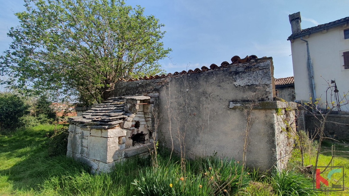 Istria, Gimino, casa in pietra da ristrutturare #vendita