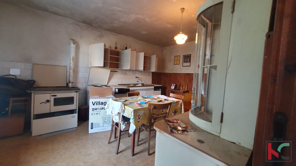 Istria, Gimino, casa in pietra da ristrutturare #vendita