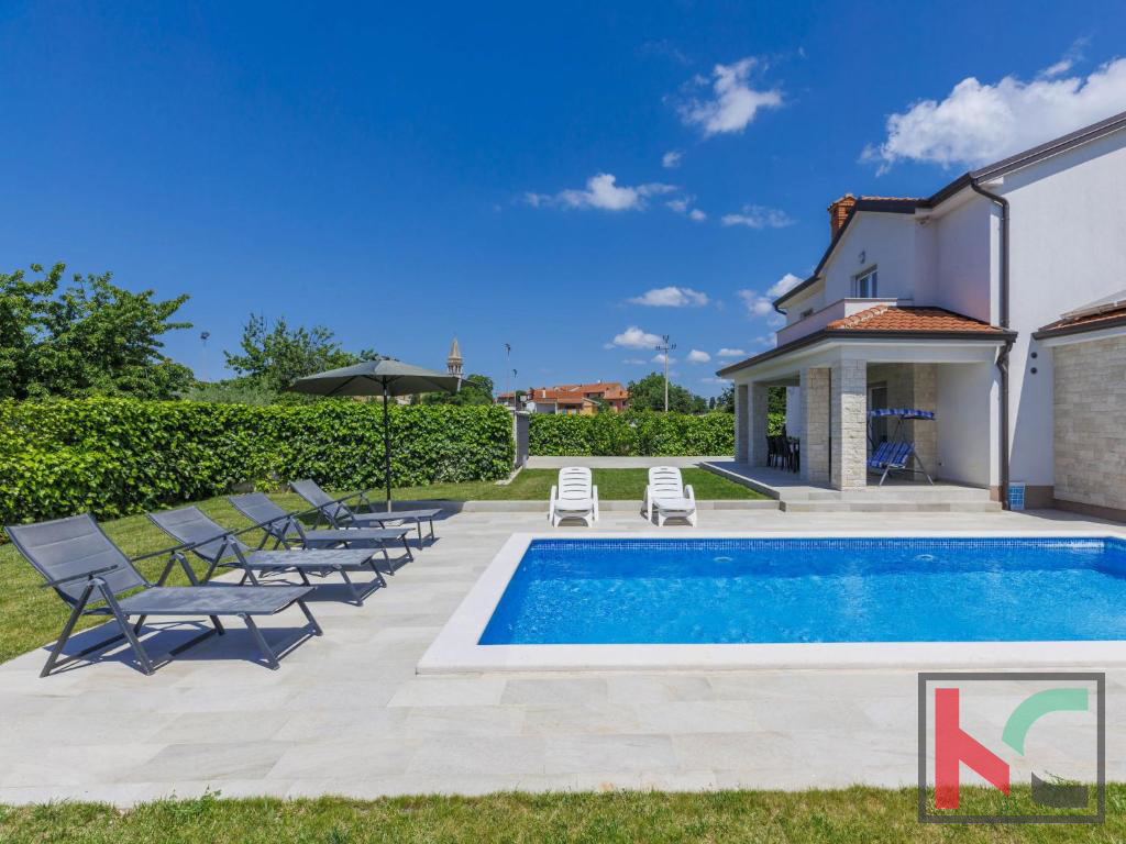 Istria, Parenzo, casa vacanza con piscina e giardino paesaggistico, #vendita
