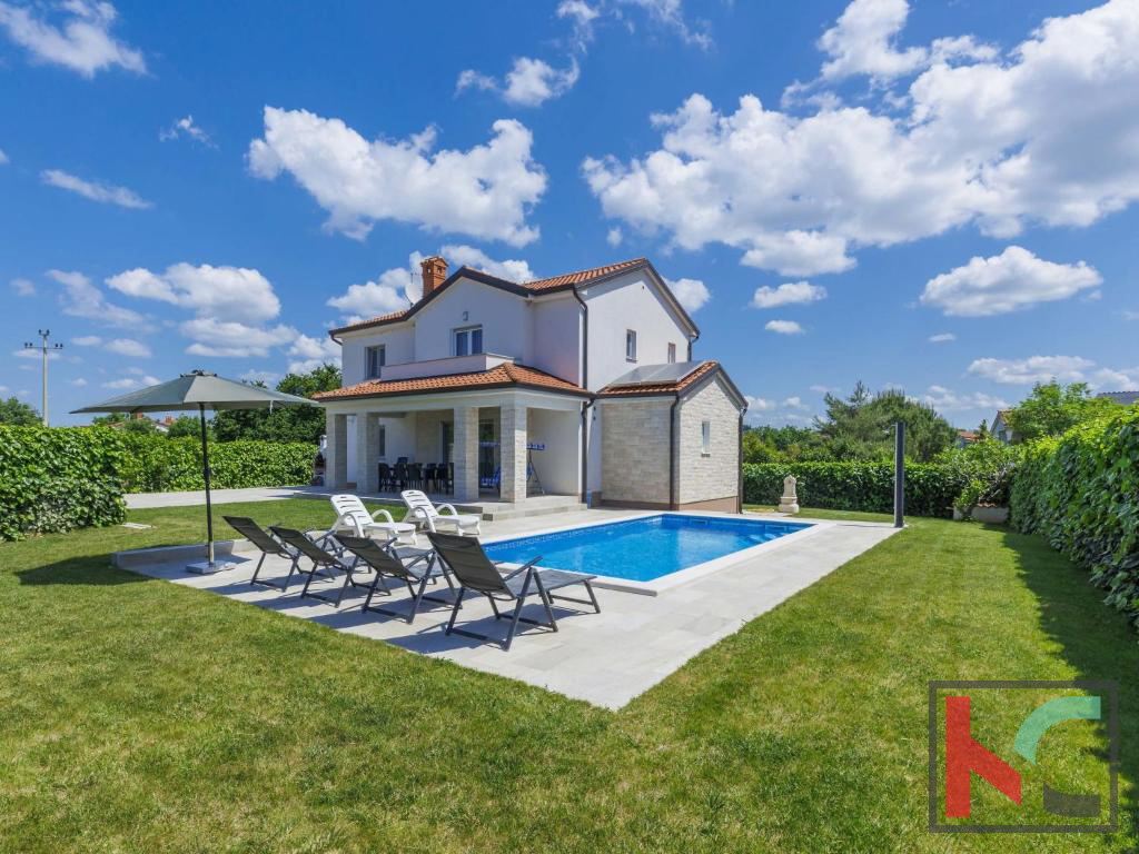 Istria, Parenzo, casa vacanza con piscina e giardino paesaggistico, #vendita