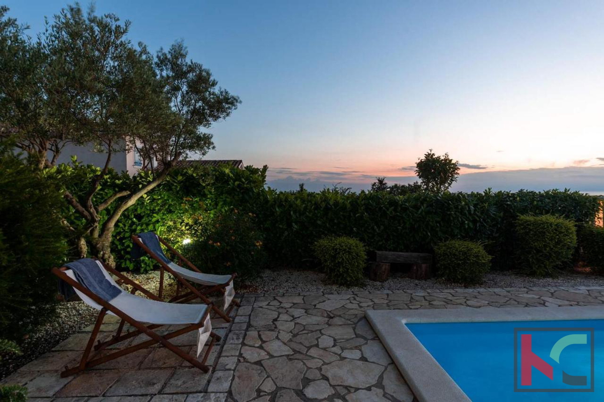 Istria, zona Parenzo, villa 166 m2 con vista panoramica sul mare, #vendita