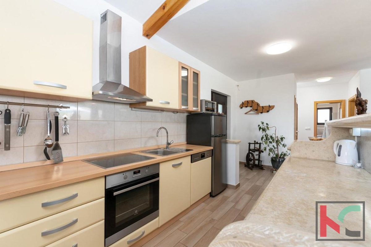 Istria, zona Parenzo, villa 166 m2 con vista panoramica sul mare, #vendita