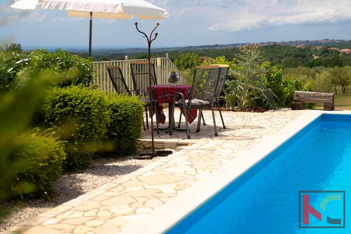 Istria, zona Parenzo, villa 166 m2 con vista panoramica sul mare, #vendita
