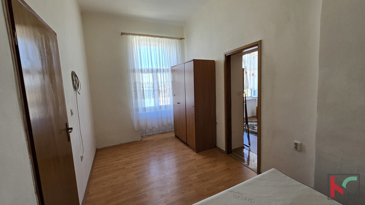 PULA, STOJA, APPARTAMENTO DIVISO IN 2 APPARTAMENTI TRILOCALI CON VISTA MARE, TOTALE 112,23m2 #VENDITA