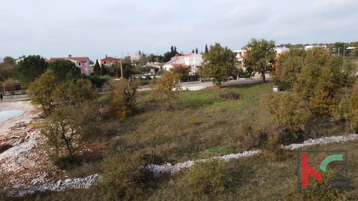 Istria, Dignano, terreno edificabile 1002m2, #vendita