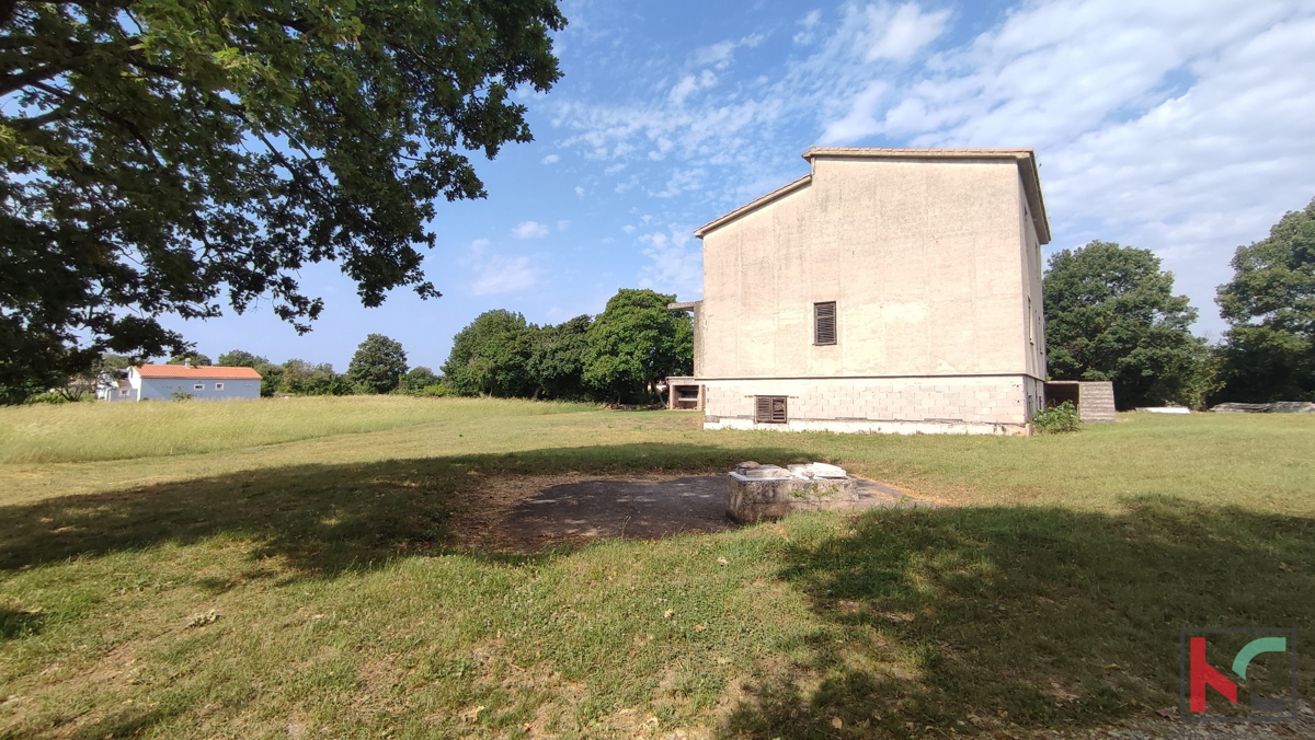 Istria, Šišan, casa non finita su un terreno di 4824m2