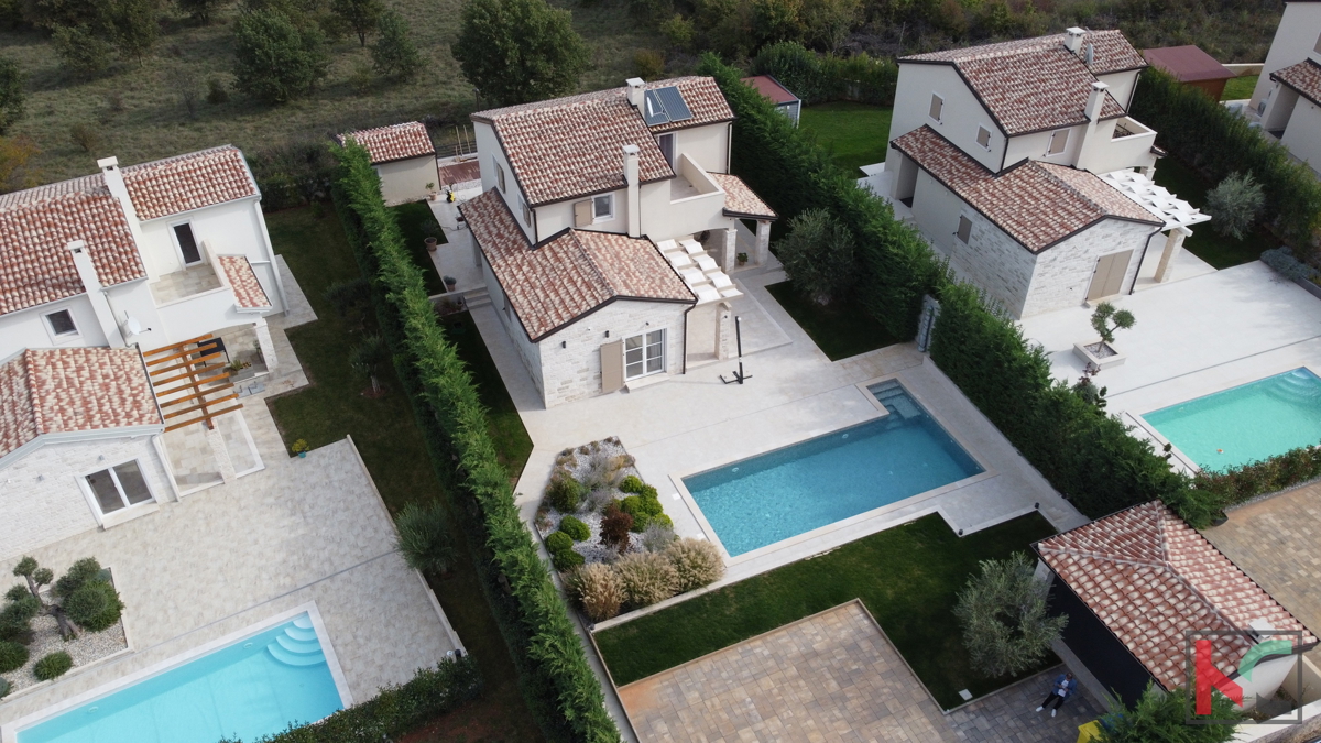 Istria, villa moderna con piscina vicino a Parenzo, #vendita