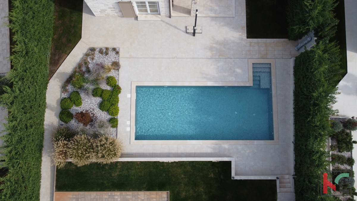 Istria, villa moderna con piscina vicino a Parenzo, #vendita