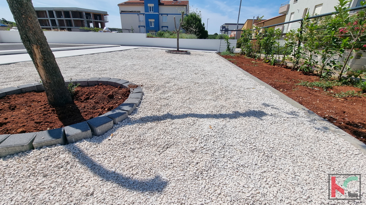 Istria - Premantura - Volme, appartamento 75m2 in un lussuoso edificio nuovo con vista mare