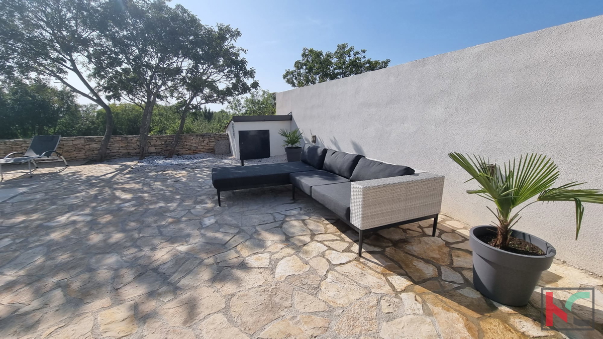 Istria, Svetvinčenat, villa in pietra con piscina, #vendita