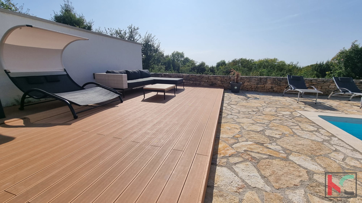 Istria, Svetvinčenat, villa in pietra con piscina, #vendita