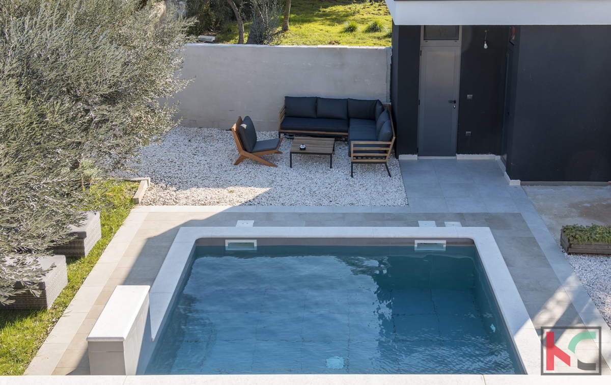 Istria, Premantura, villa moderna con piscina e sistema smart home #vendita