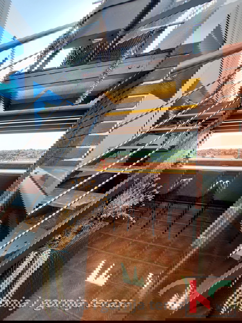 Istria, Premantura, attico su due piani 3SS+DB #vendita