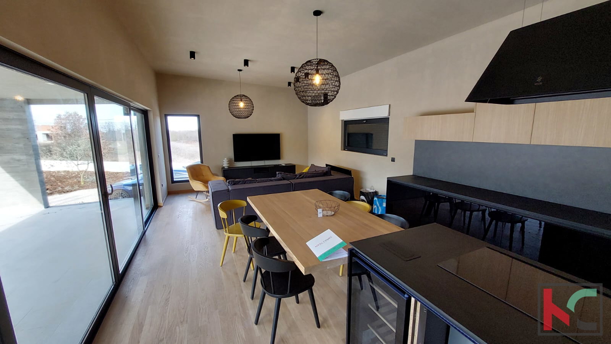 Istria, Gimino, moderna casa ad un piano con piscina, #vendita