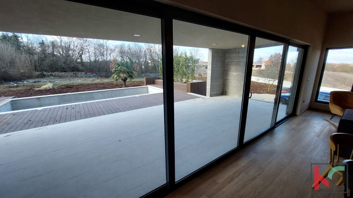 Istria, Gimino, moderna casa ad un piano con piscina, #vendita