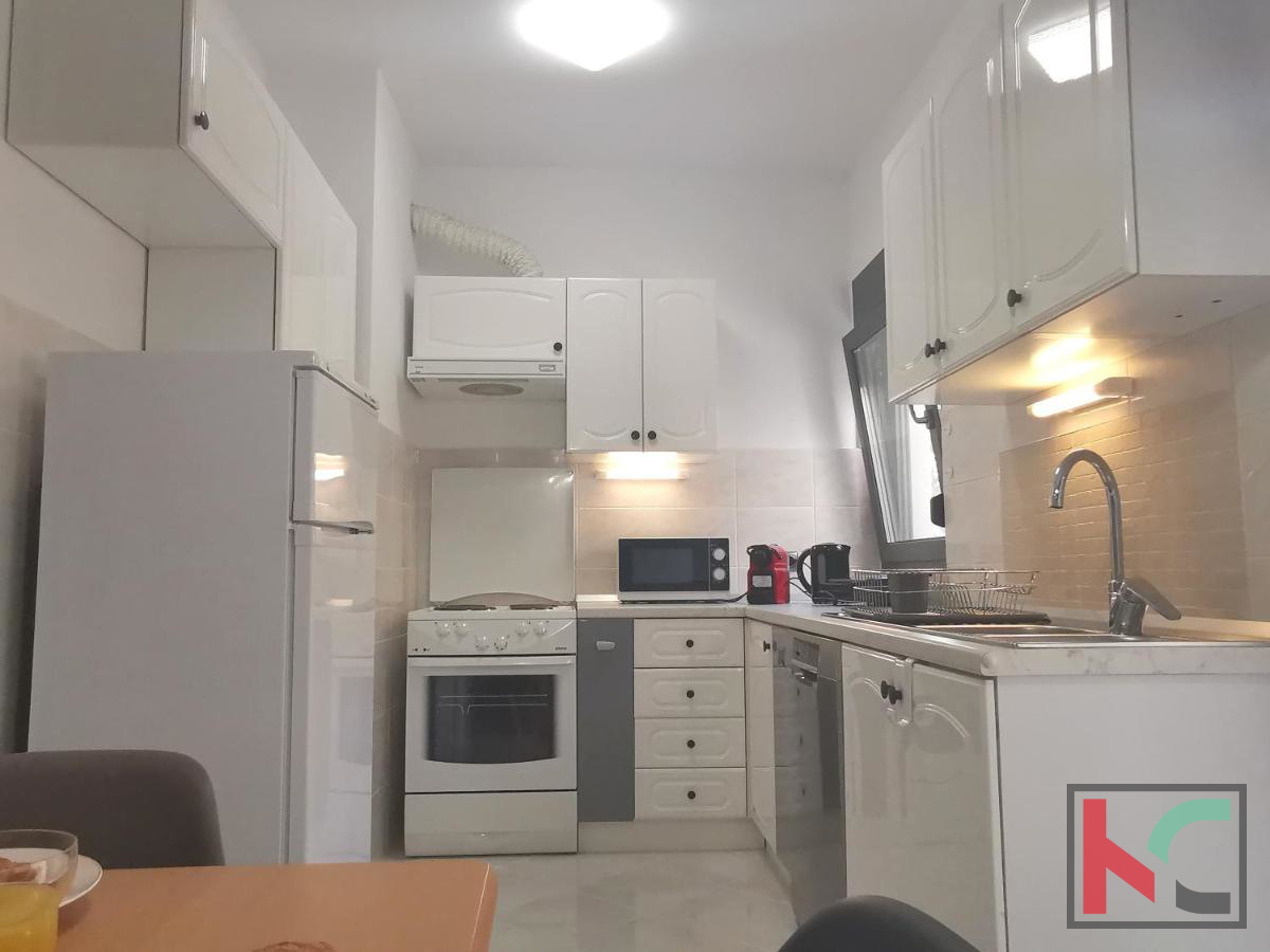 Pula, appartamento trilocale in pieno centro di 98m2, con garage e giardino #vendita