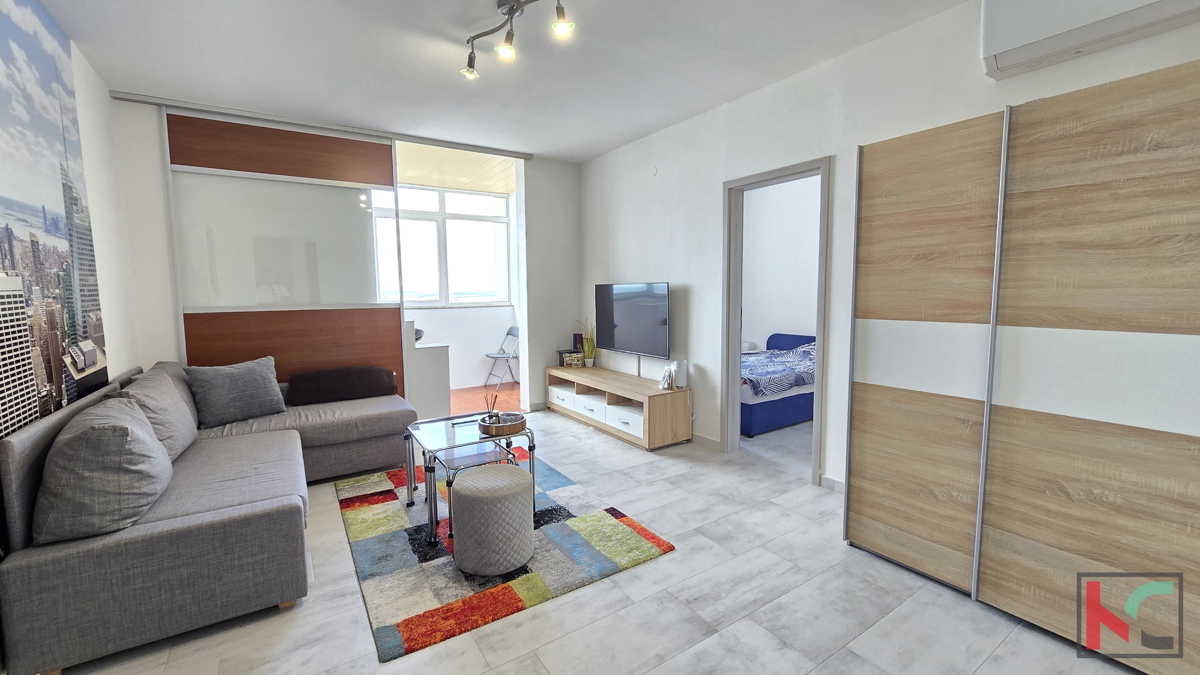 PULA, VERUDA, APPARTAMENTO COMPLETAMENTE RISTRUTTURATO DI 58,24 M2 CON DUE BALCONI, #VENDITA