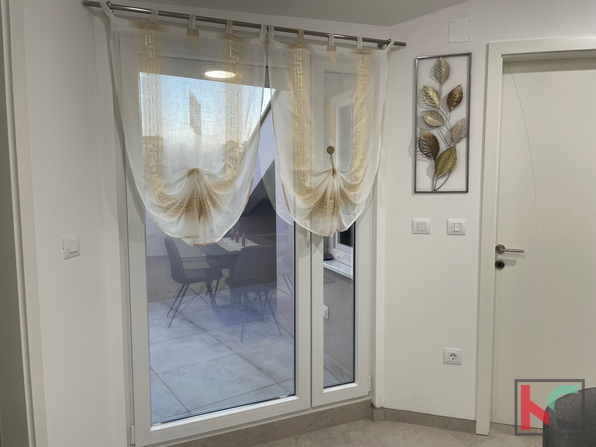 PULA, ŠIJANA, MODERNA PALAZZINA CON GARAGE E TERRAZZA, #VENDITA