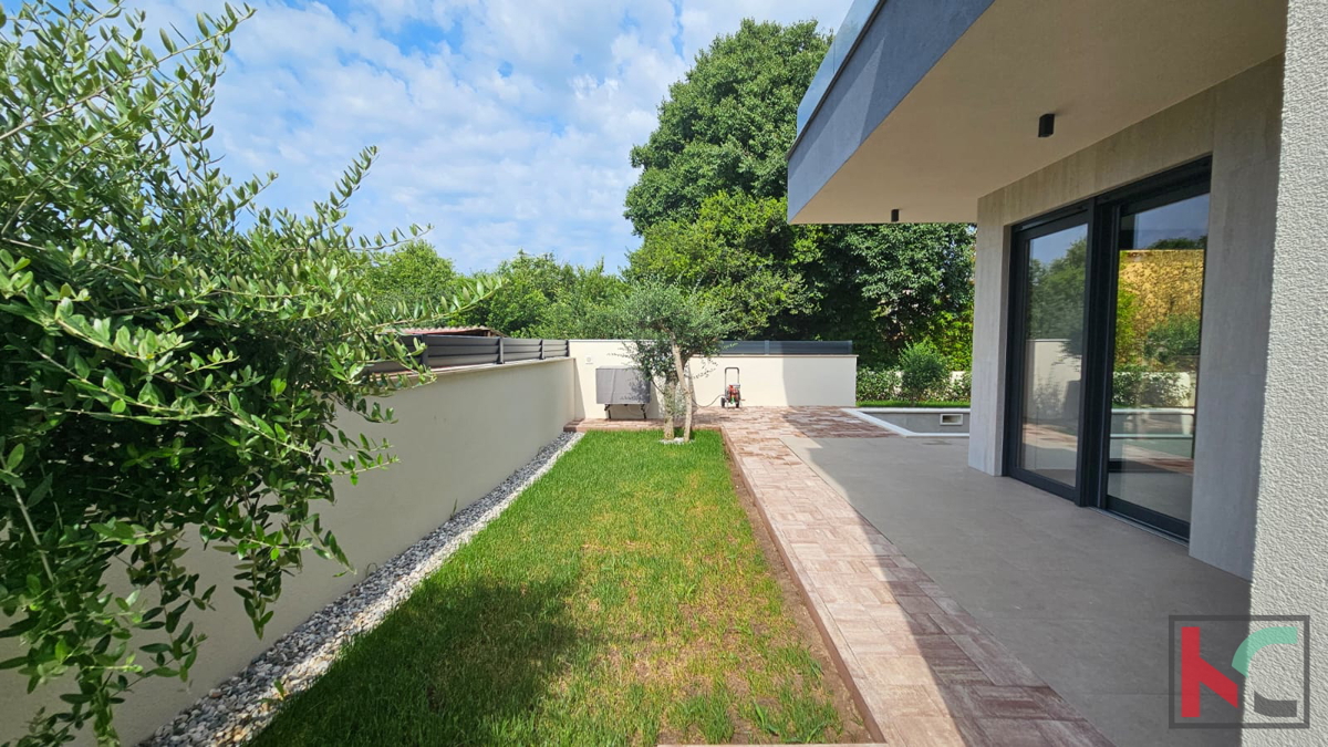 Istria, Medolino, casa bifamiliare in costruzione con piscina e giardino, garage, vicino al mare, #vendita