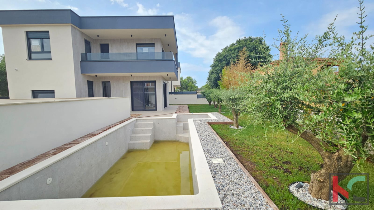 Istria, Medolino, casa bifamiliare in costruzione con piscina e giardino, garage, vicino al mare, #vendita