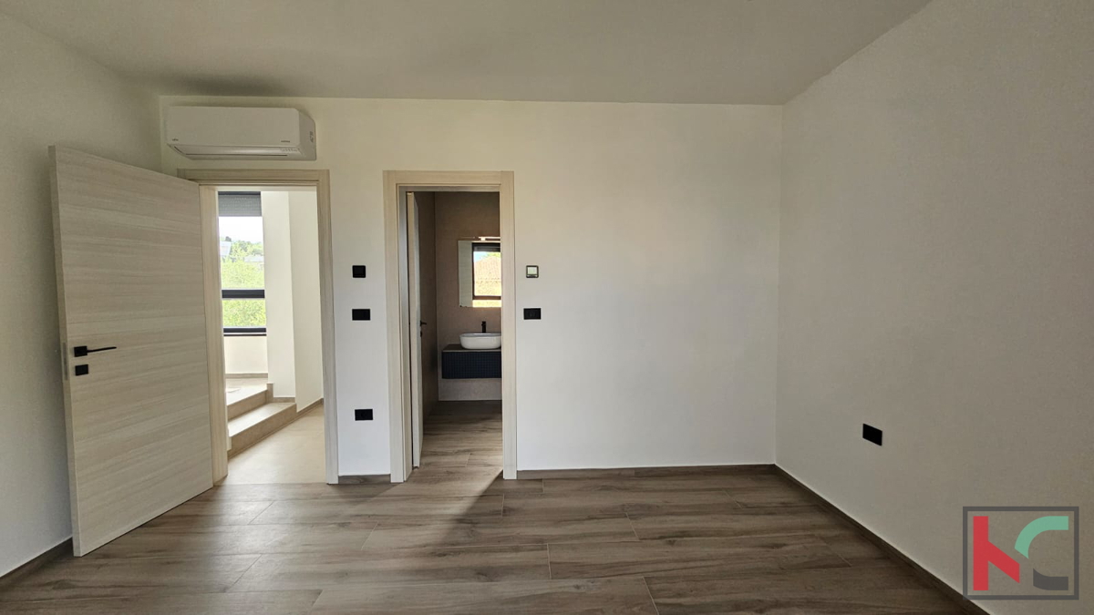 Istria, Medolino, casa bifamiliare in costruzione con piscina e giardino, garage, vicino al mare, #vendita