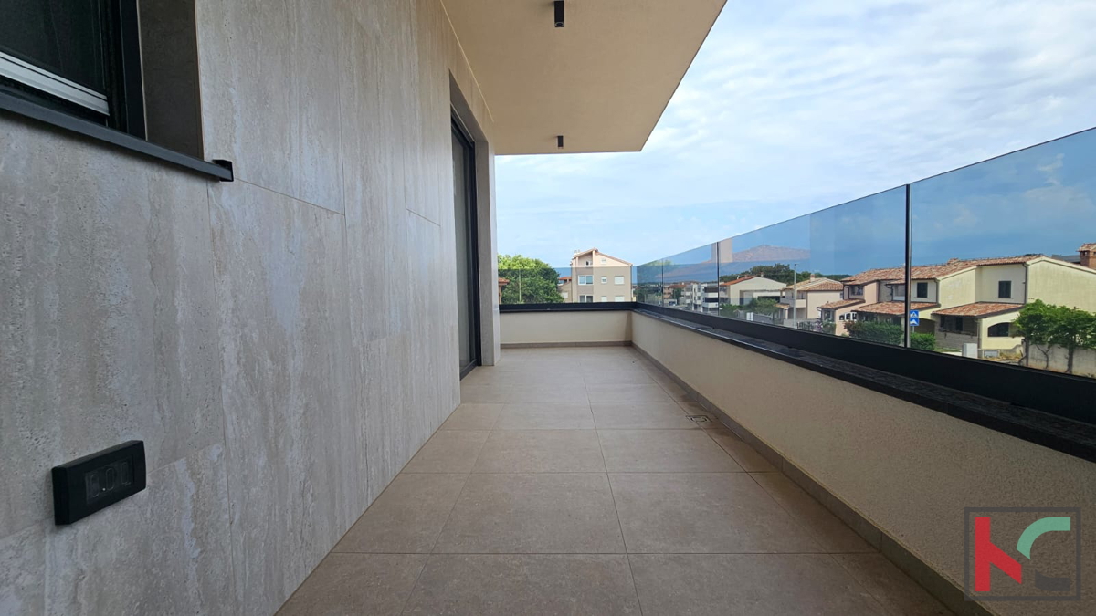 Istria, Medolino, casa bifamiliare in costruzione con piscina e giardino, garage, vicino al mare, #vendita