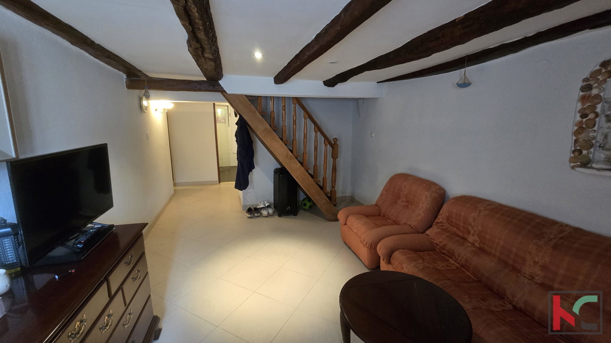 ISTRA, LIŽNJAN, CASA IN PIETRA RISTRUTTURATA IN CENTRO, #VENDITA