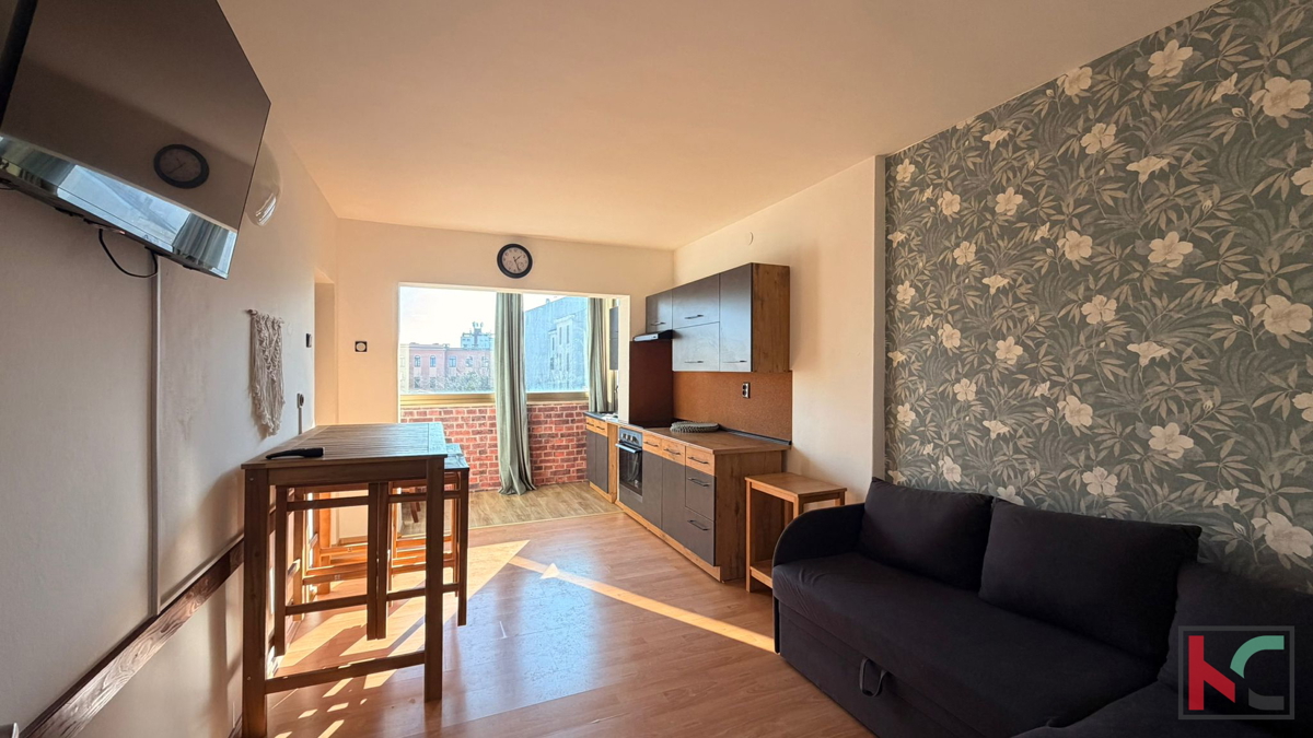 PULA, STOJA, 2 CAMERE DA LETTO E SOGGIORNO #VENDITA