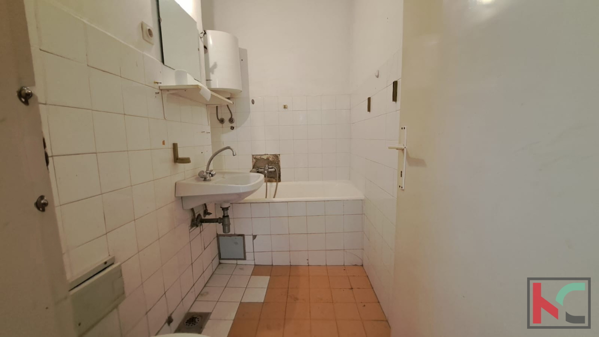 PULA, VERUDA, APPARTAMENTO TRILOCALE CON VISTA MARE #VENDITA