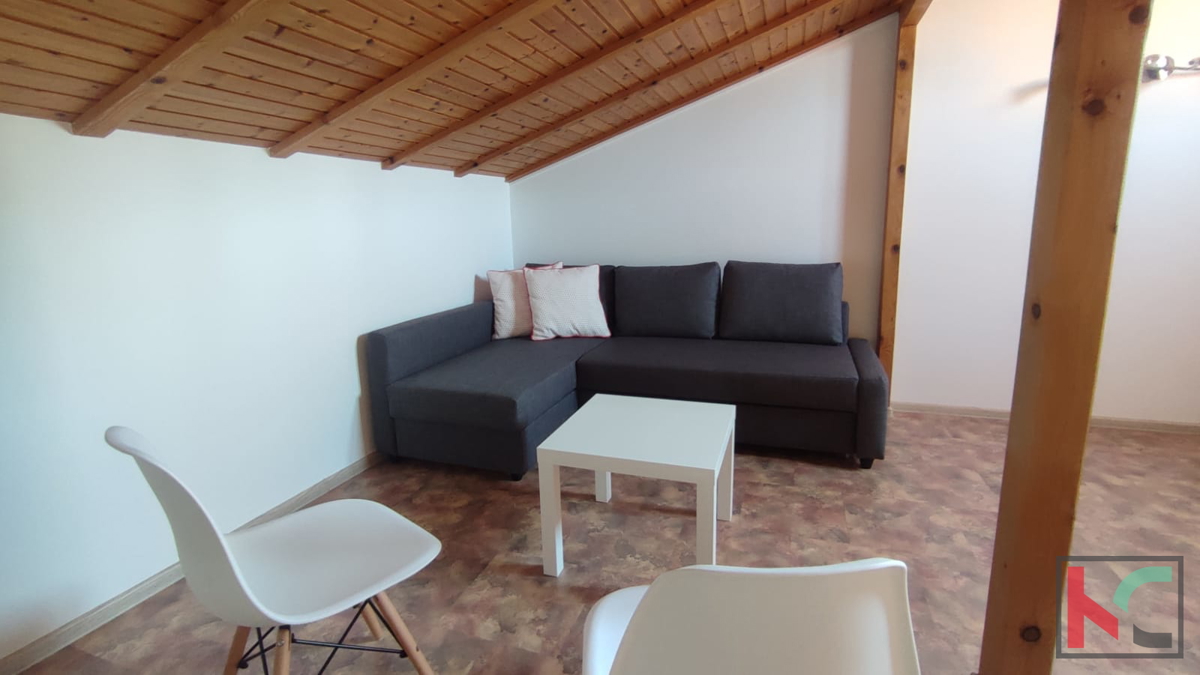 Istria, Medulin, Pomer, casa con 4 appartamenti e giardino paesaggistico