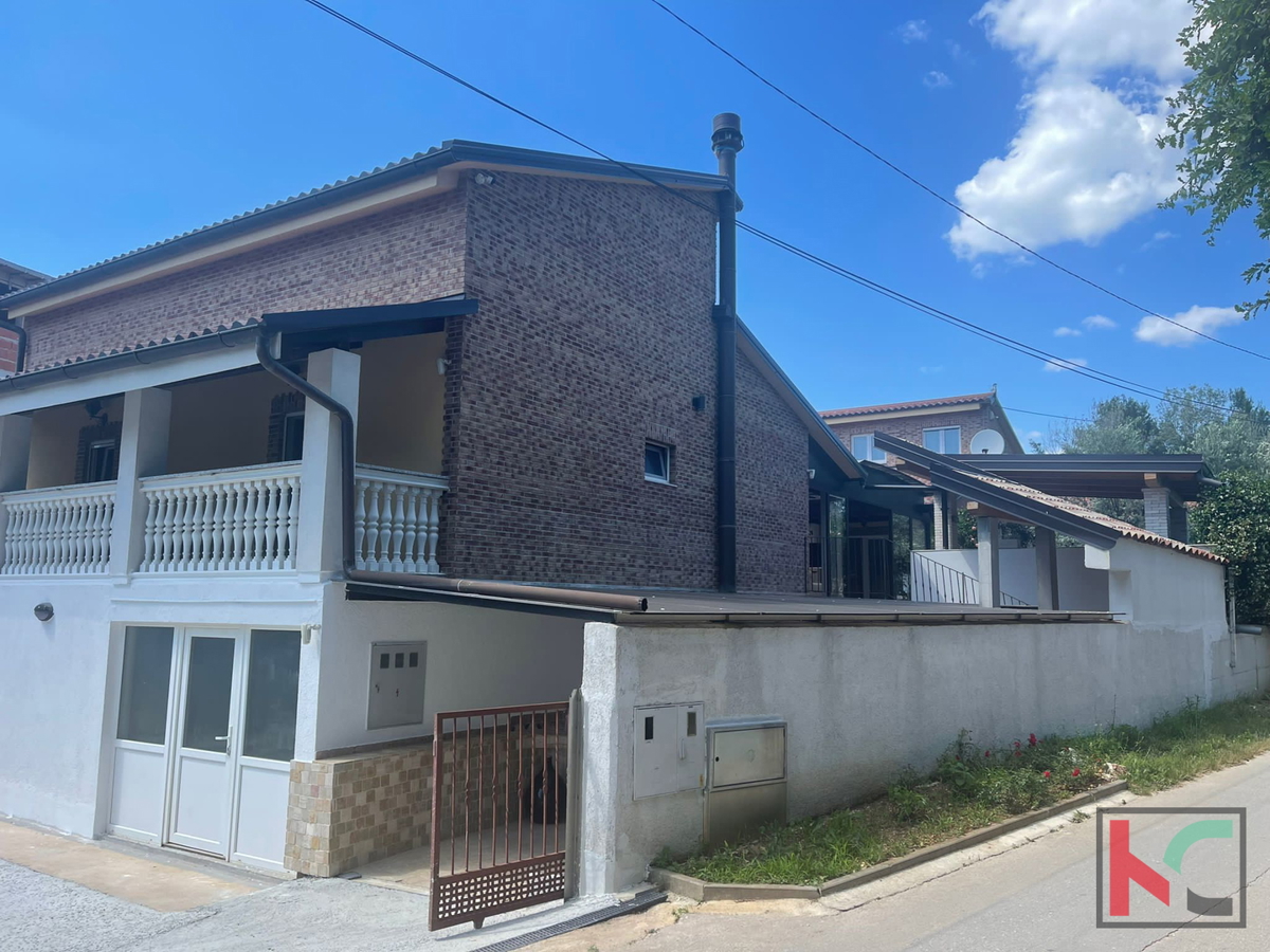 Istria, Medulin, Pomer, casa con 4 appartamenti e giardino paesaggistico