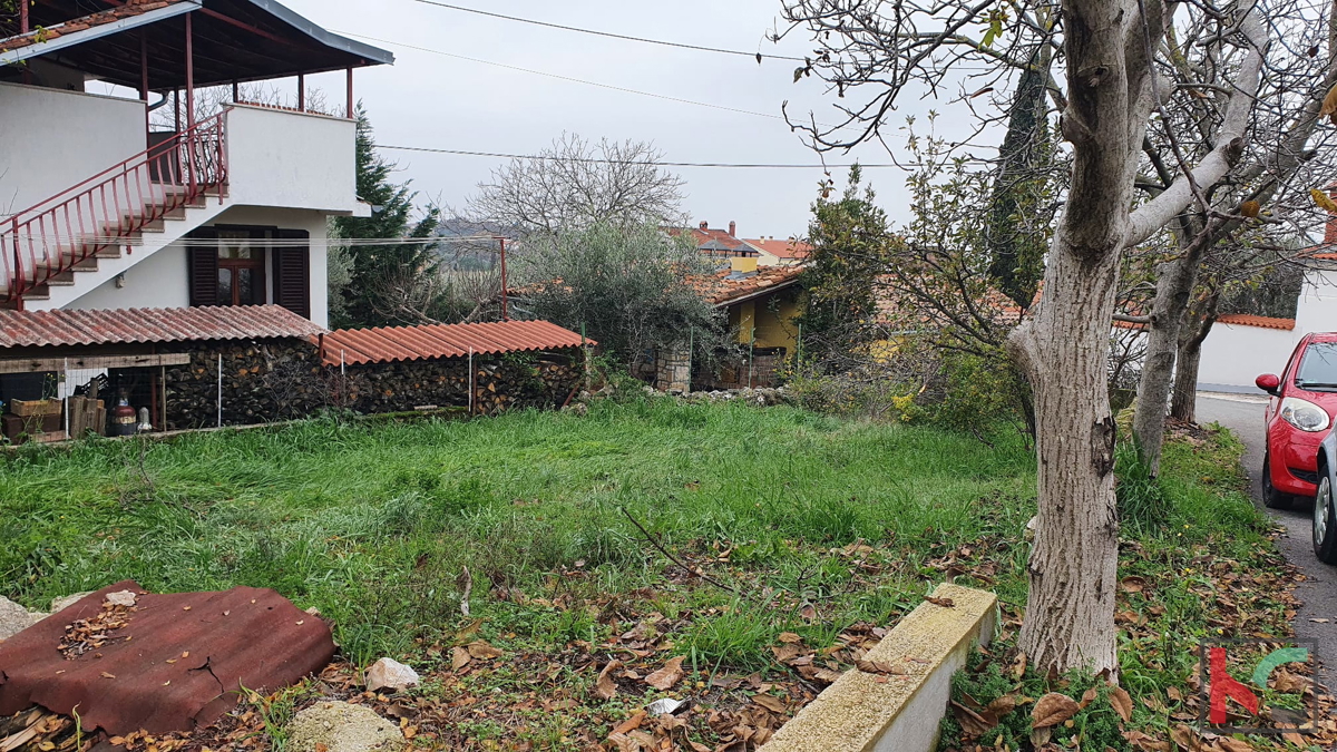 Istria, casa in pietra nelle vicinanze di Rovigno, 120m2, in fase di alto roh-bau con vista mare, #vendita