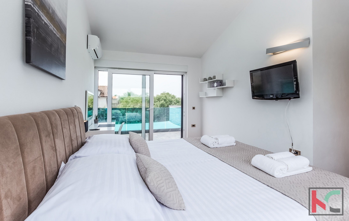 Istria, Visignano, casa moderna con piscina e giardino, 4 camere da letto, #vendita