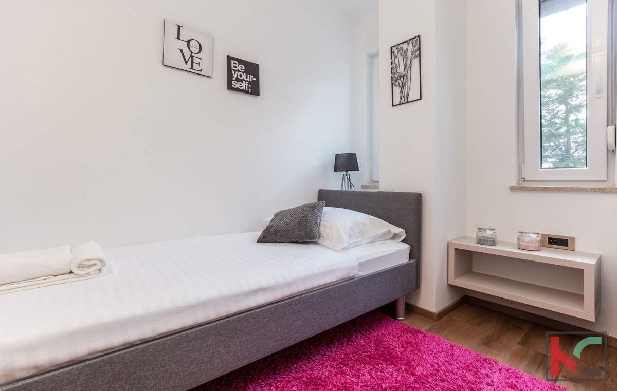 Istria, Visignano, casa moderna con piscina e giardino, 4 camere da letto, #vendita