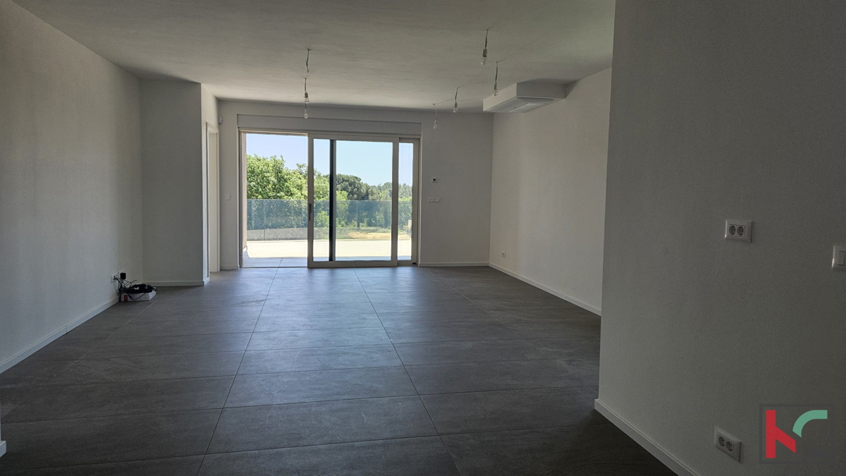 Parenzo, appartamento quadrilocale 162,62 m3 in una nuova costruzione, con ampia terrazza sul tetto e vista sul mare #vendita