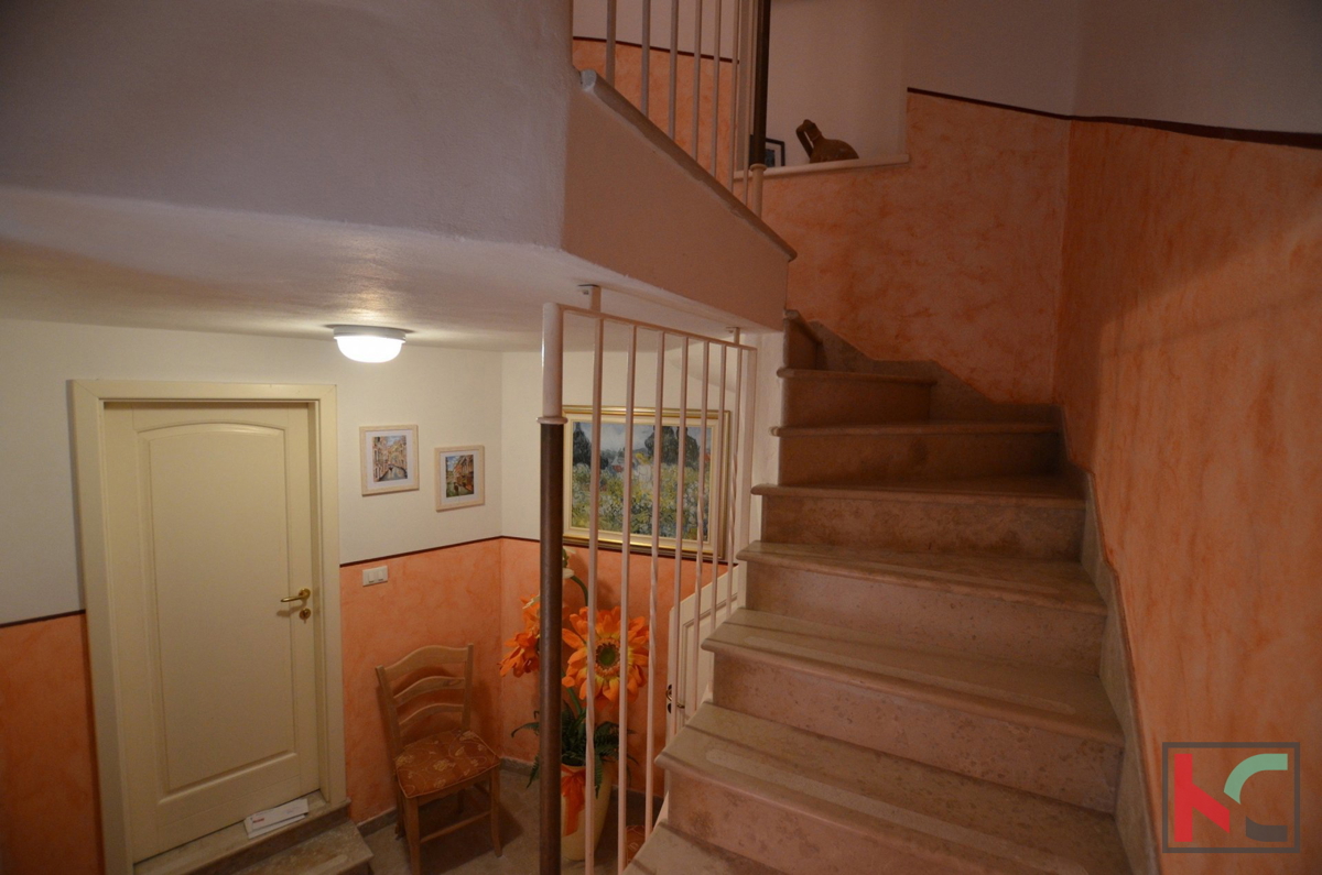 Rovigno, centro, appartamento su due piani con vista mare 75,40m2 #vendita