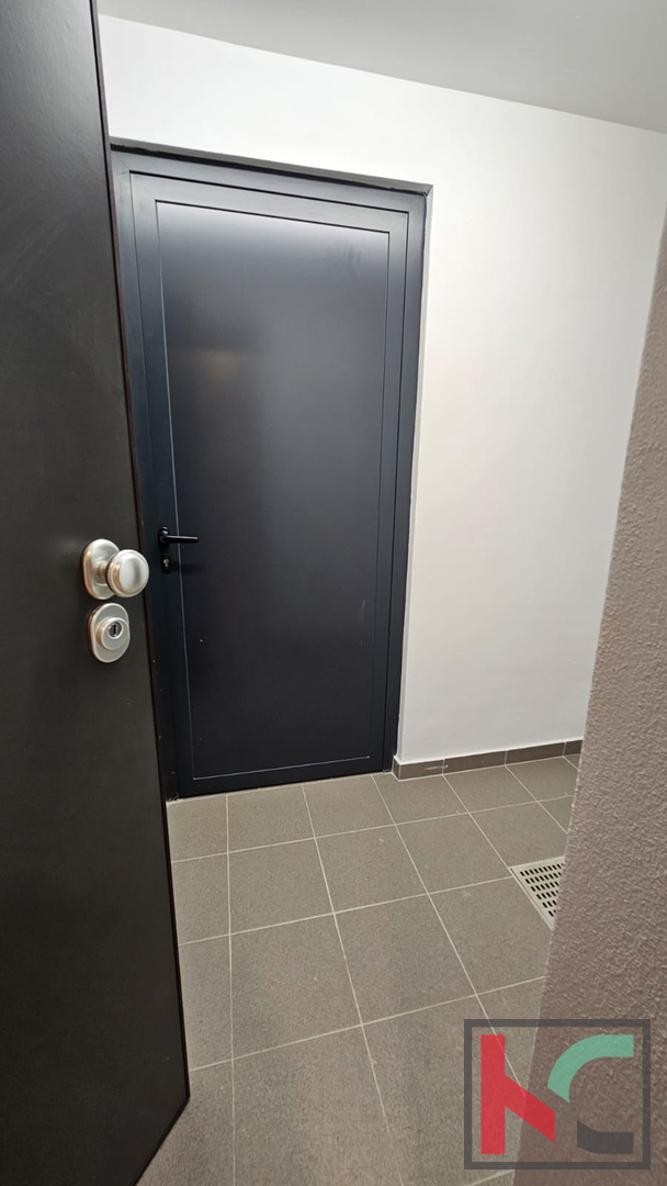 Rovigno, appartamento di lusso a 100 metri dal mare con giardino e giardino propri, superficie abitabile 127,50 m2 #vendita