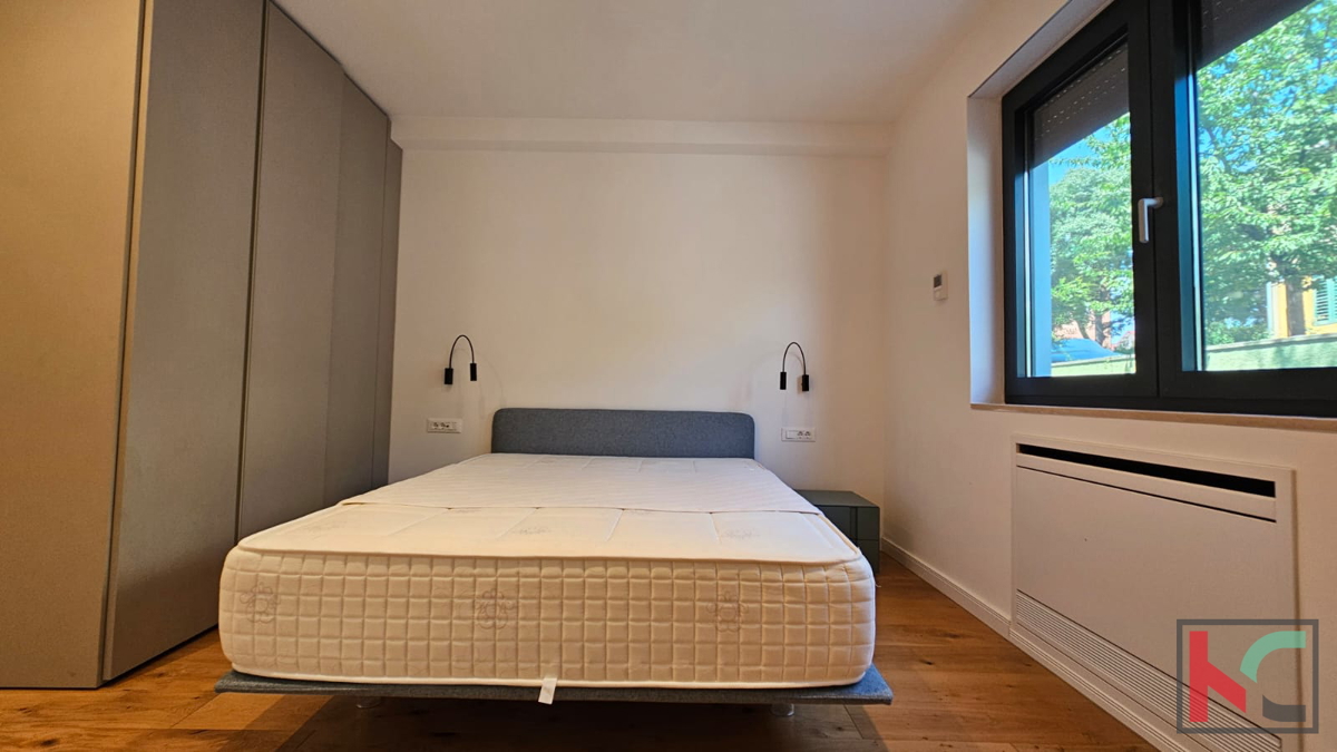 Rovigno, appartamento di lusso a 100 metri dal mare con giardino e giardino propri, superficie abitabile 127,50 m2 #vendita