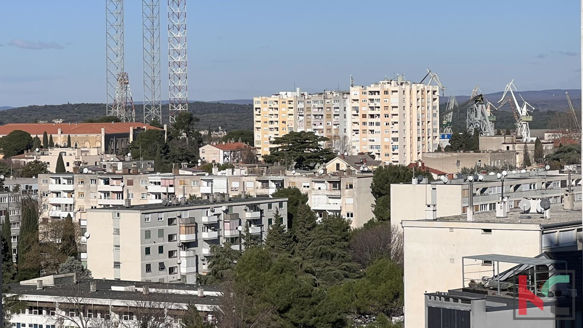 Pula, confortevole appartamento familiare di 87,71 m2 a Veruda con vista panoramica #vendita