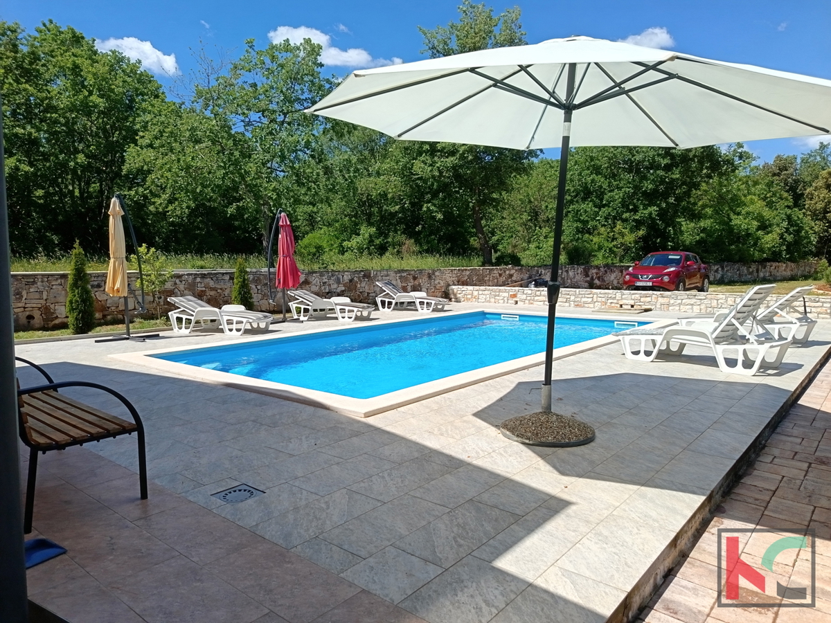 ROVINJ, CASA MODERNA CON PISCINA E ULIVETO, VICINANZA AL MARE, #VENDITA