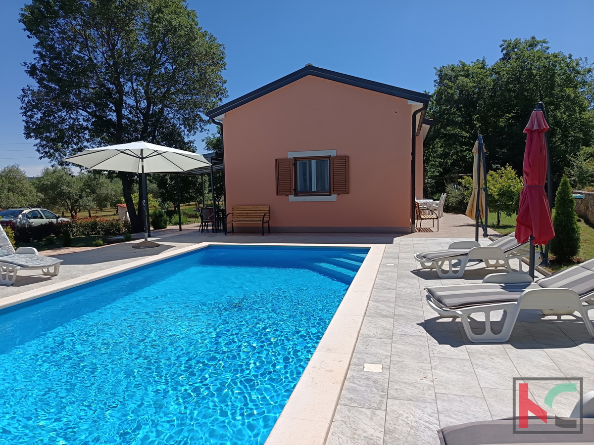 ROVINJ, CASA MODERNA CON PISCINA E ULIVETO, VICINANZA AL MARE, #VENDITA