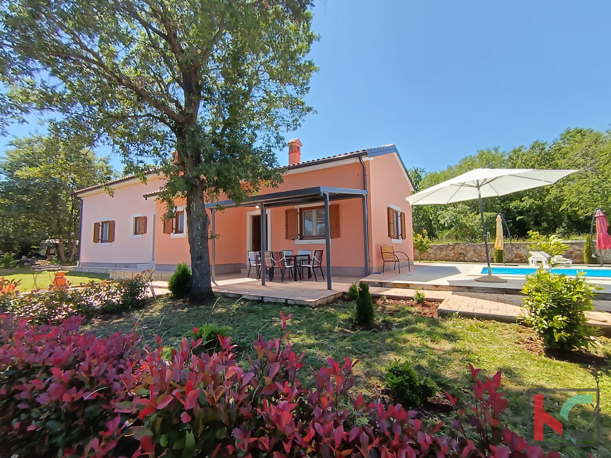 ROVINJ, CASA MODERNA CON PISCINA E ULIVETO, VICINANZA AL MARE, #VENDITA