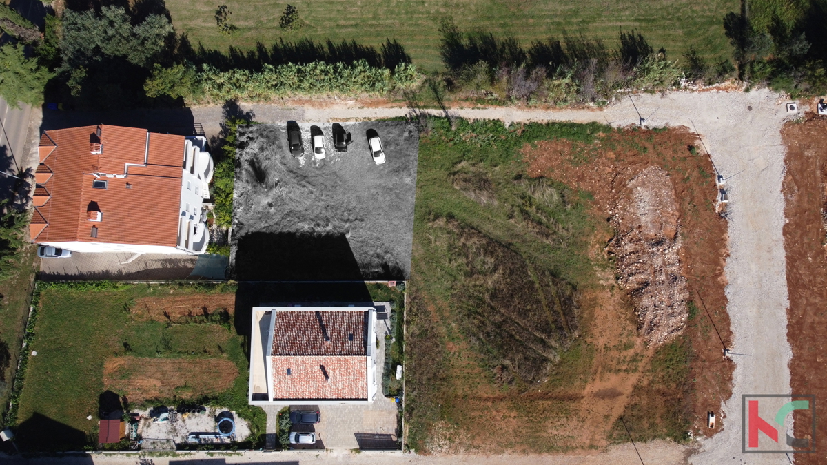 ISTRA - FAŽANA, TERRENO ATTRATTIVO DI 596 M2, VICINANZA A TUTTI I SERVIZI, #VENDITA