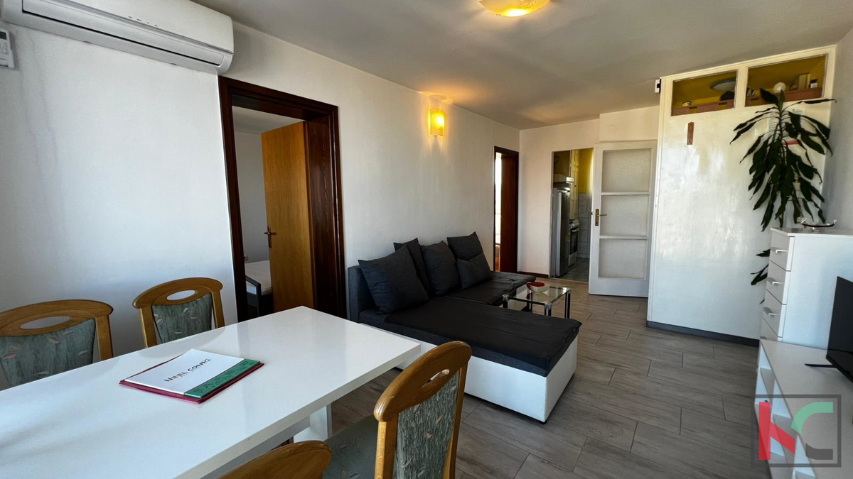 Istria, Pola, Centro, appartamento trilocale al secondo piano, 49,54 m2, #vendita