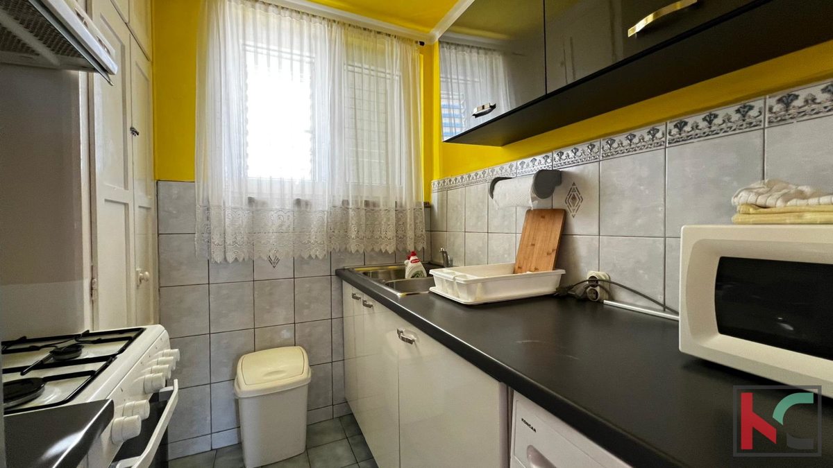 Istria, Pola, Centro, appartamento trilocale al secondo piano, 49,54 m2, #vendita