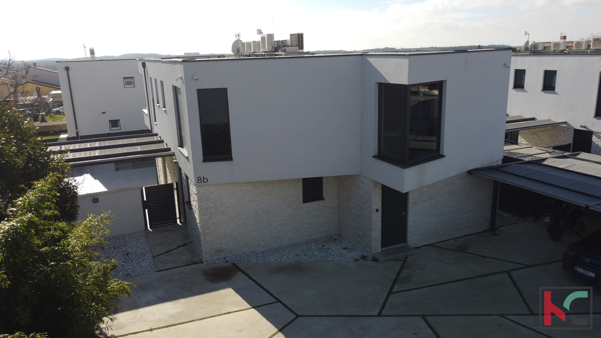 ISTRA, PULA, NUOVA CASA MODERNA CON PISCINA, #VENDITA ESCLUSIVA